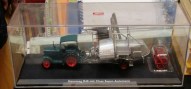 Метален трактор Hanomag R 40 with Claas Super Automatic - 1:43